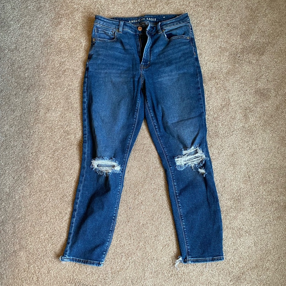American Eagle Mom Jeans, Size 6